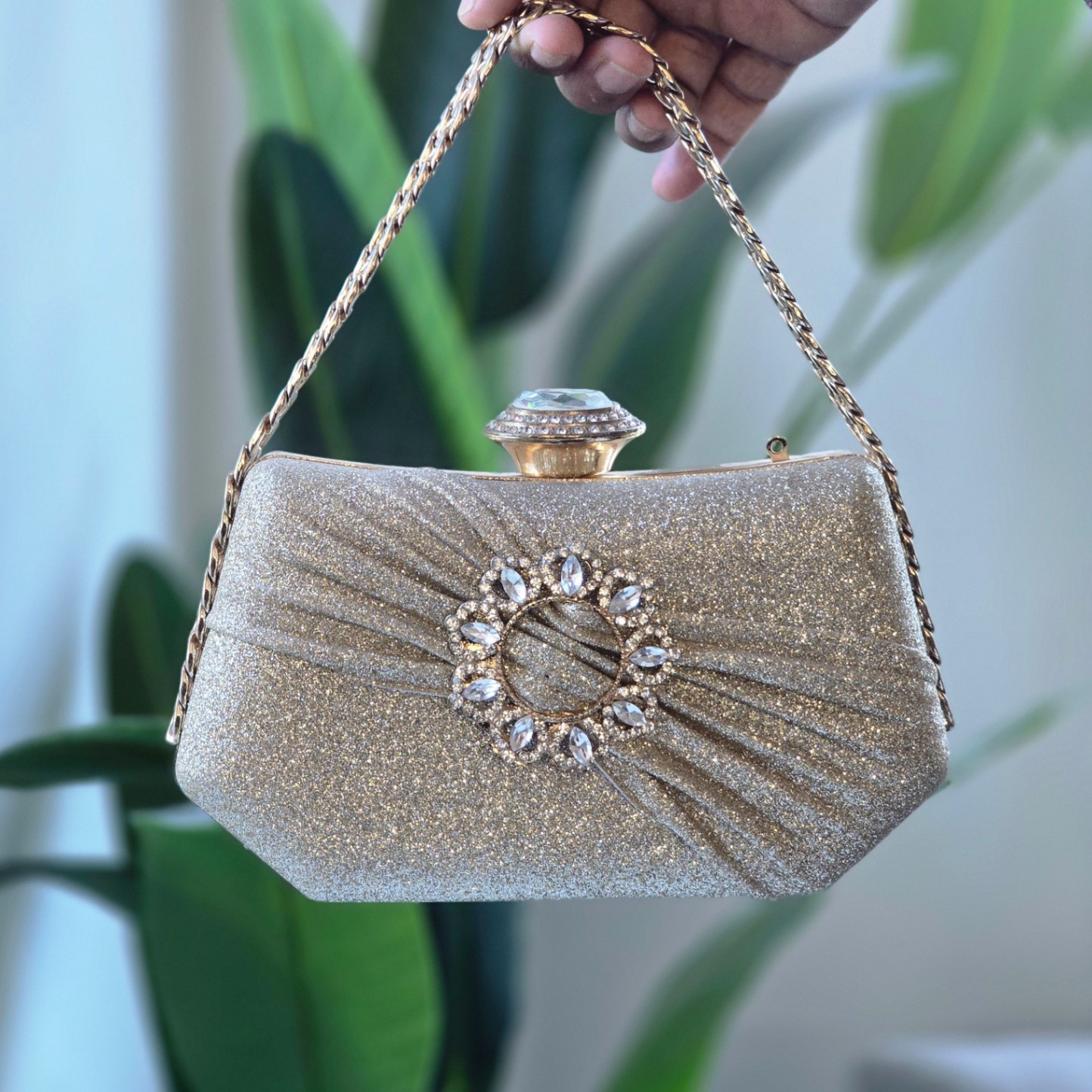 Glitter Pleated Crystal Ring Evening Clutch